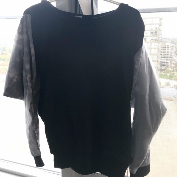 Brand New Lime & Vine Long Sleeve Top - Picture 2 of 3